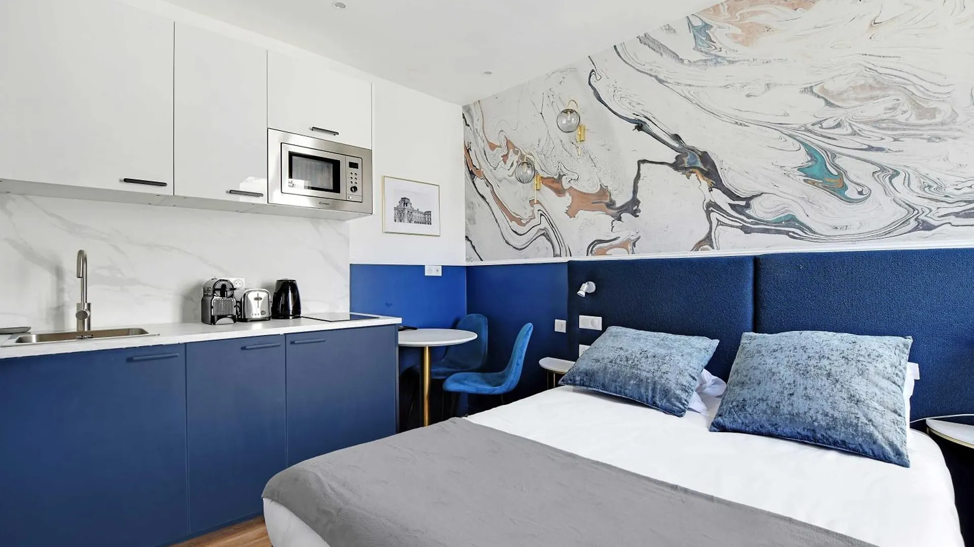 Ferienwohnung Modern Sutdio For 2 With A-C - Near Montmartre Paris